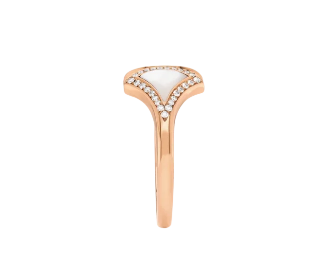 Divas‘ Dream Ring