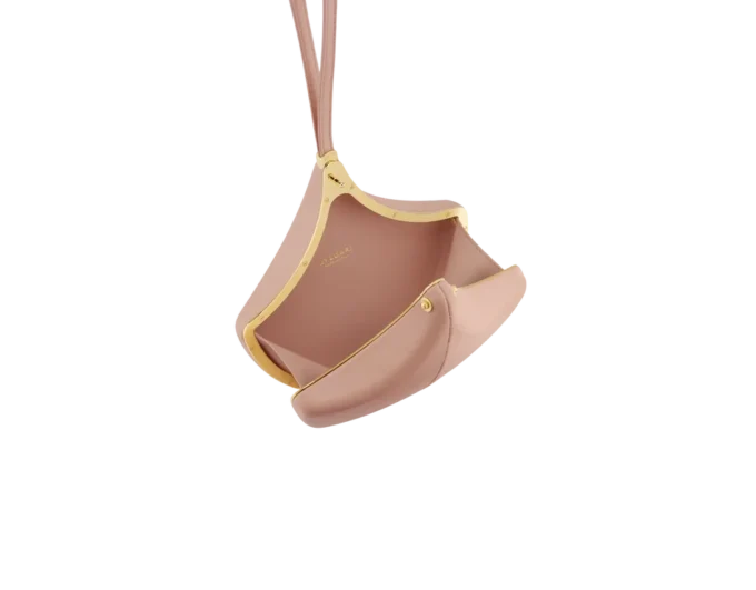 Ginkgo Clutch